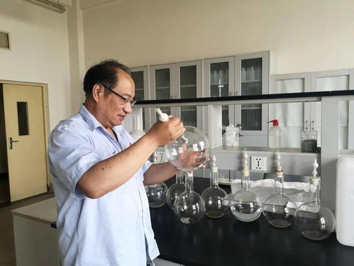 化工集团试剂所打破国外技术封锁，成功研发高性能硼铝源新产品，推动生物化工产品技术创新