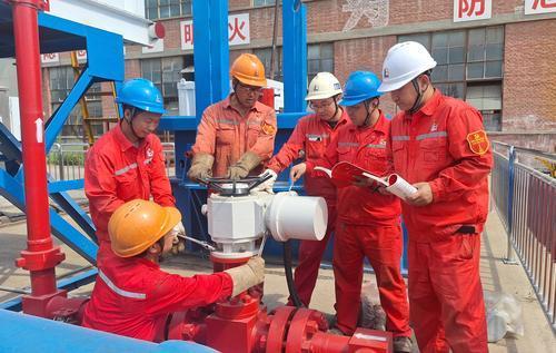 自主研发钻机设备与生物化工产品技术研发 双轮驱动下的生产技术保障能力提升